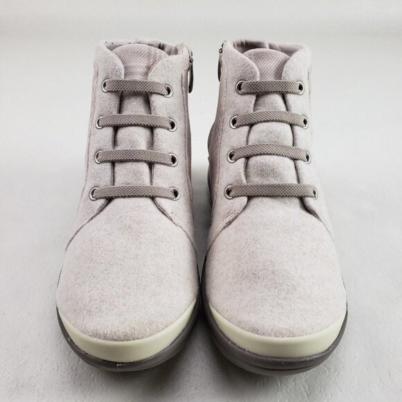 Bzees Kick Back Boots Taupe Plaid Womens 7 Side Zip Comfort Wedge Ankle Booties - Picture 3 of 11